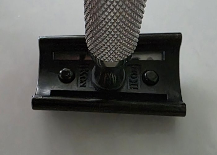 6052.jpg