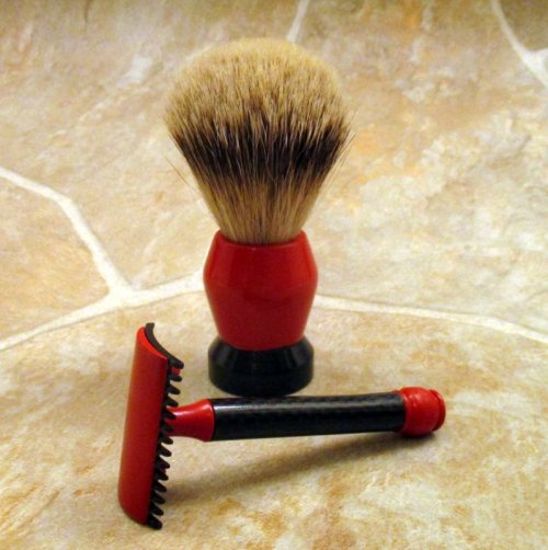redandblack01.JPG redandblack01.JPG